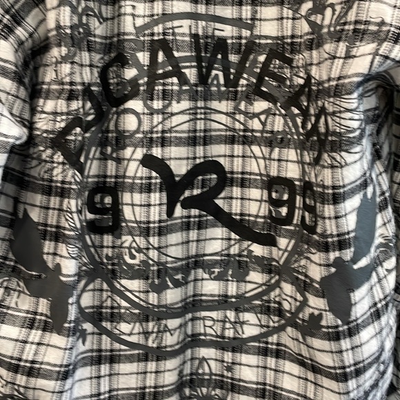 VINTAGE NWT BOYS ROCAWEAR SHIRT - Picture 6 of 7